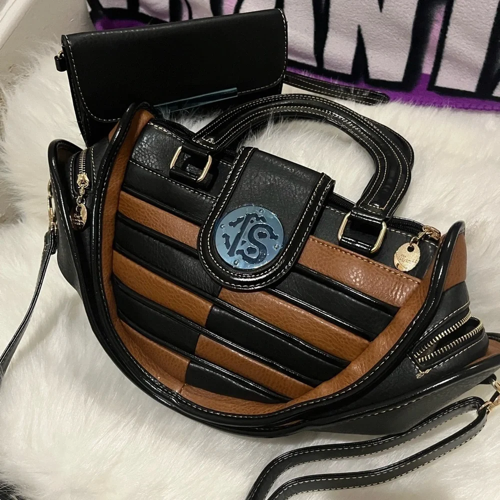 High Fashion Shoulder bag duo with small crossbody purse- NWOT